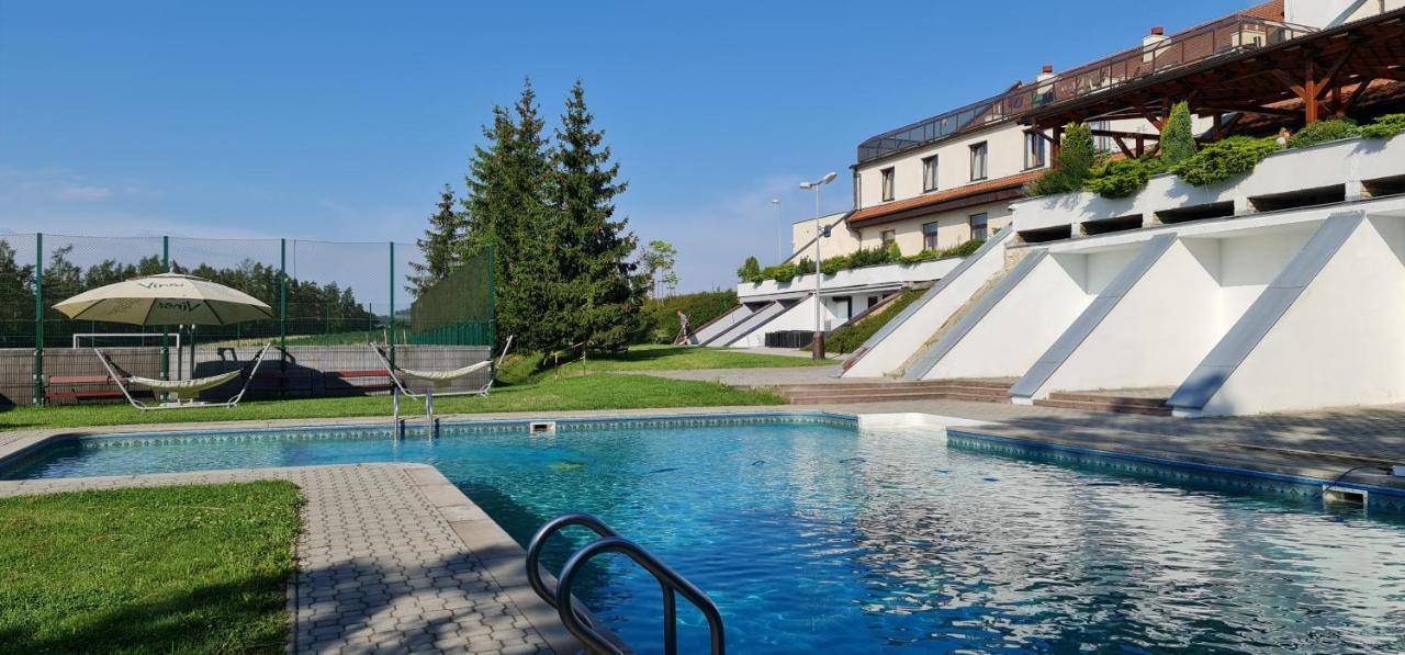 Hotel Berounka Hrebecniky Bagian luar foto